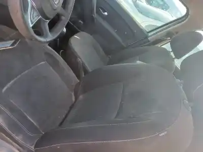 Здавання транспортного засобу dacia sandero essential року 2019 потужний  Здавання транспортного засобу dacia sandero essential року 2019 потужний