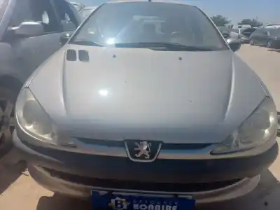 Hurda Aracı PEUGEOT 206 BERLINA  Yılın 2003 güçlü KFW