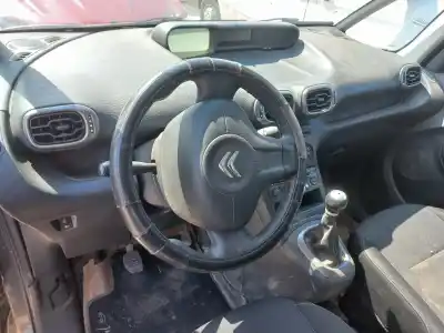 Scrapping Vehicle citroen c3 picasso attract of the year 2014 powered 9h06