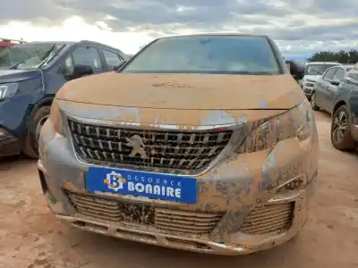 Scrapping Vehicle PEUGEOT 3008  of the year 2019 powered 
