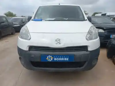 Veicolo di demolizione PEUGEOT PARTNER KASTEN ACTIVE dell'anno 2015 alimentato 9H06