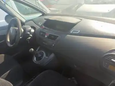 Здавання транспортного засобу citroen c4 picasso sx року 2008 потужний 9hz