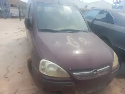 Veículo de Sucata OPEL COMBO TOURER do ano 2001 alimentado 