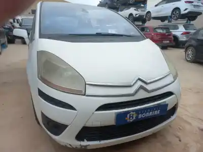 Scrapping Vehicle CITROEN C4 PICASSO  of the year 2009 powered 