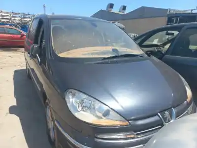 Sloopvoertuig PEUGEOT 807  van het jaar 2014 aangedreven 