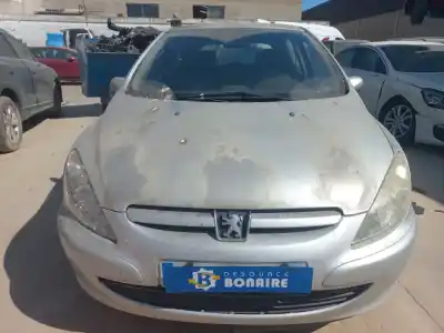 Veículo de Sucata PEUGEOT 307 (S1)  do ano 2002 alimentado RHS