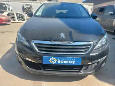 Veículo de Sucata PEUGEOT 308 SW  do ano 2015 alimentado BH01