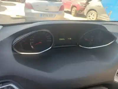 Здавання транспортного засобу peugeot 308 sw active року 2015 потужний bh01