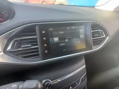 Здавання транспортного засобу peugeot 308 sw active року 2015 потужний bh01