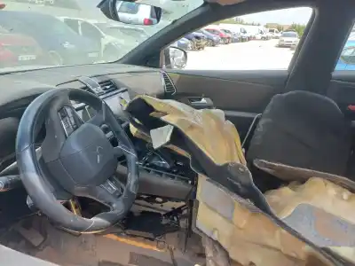 Veículo de Sucata citroen ds 7 ds 7 crossback buehdi do ano 2020 alimentado ah01