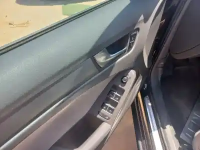 Здавання транспортного засобу audi a4 avant (b8) sline року 2017 потужний caga Здавання транспортного засобу audi a4 avant (b8) sline року 2017 потужний caga