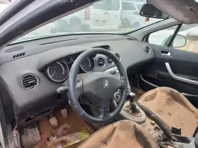 Здавання транспортного засобу peugeot 308 sw premium року 2007 потужний 9hz