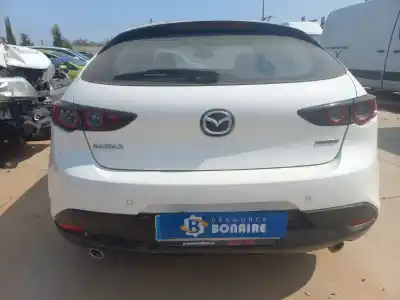 Veículo de Sucata mazda 3 sedán (bp_) 2.0 skyactiv-g m hybrid do ano 2020 alimentado pexn