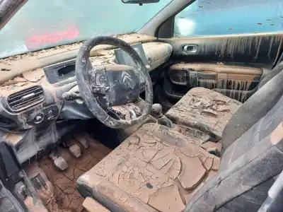 Здавання транспортного засобу citroen c4 cactus 1.5 bluehdi 100 року 2018 потужний 