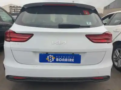 Veículo de Sucata kia ceed sportswagon hybrid do ano 2020 alimentado d4fe