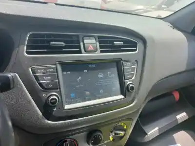 Veículo de Sucata hyundai i20 active tecno active bluedrive do ano 2019 alimentado g3lc