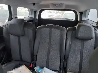 Veículo de Sucata peugeot 5008 allure do ano 2025 alimentado yh01