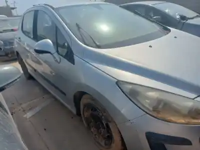 Veículo de Sucata peugeot 308 confort do ano 2008 alimentado 