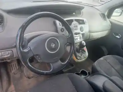 Veicolo di demolizione renault scenic ii adventure by coronel tapiocca dell'anno 2007 alimentato k9k p7