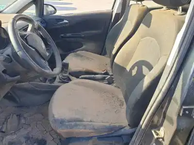 Veículo de Sucata opel corsa e design line do ano 2018 alimentado 