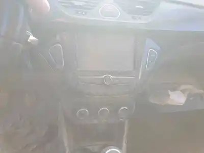 Veículo de Sucata opel corsa e design line do ano 2018 alimentado 