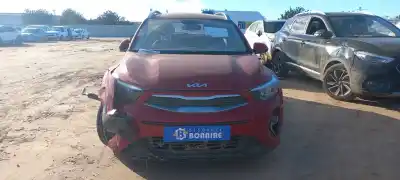 Veicolo di demolizione KIA STONIC (YBCUV) Drive dell'anno 2022 alimentato G4LF