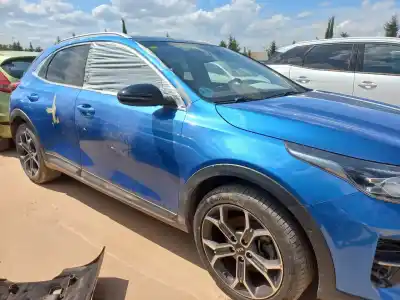 Veículo de Sucata kia xceed drive do ano 2020 alimentado d4fe