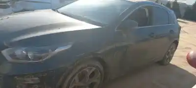 Veículo de Sucata kia ceed drive do ano 2020 alimentado 