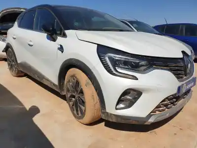 Veículo de Sucata renault captur ii zen do ano 2022 alimentado 