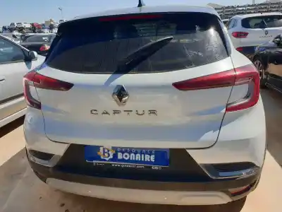 Veículo de Sucata renault captur ii zen do ano 2022 alimentado 