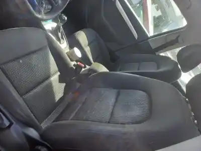 Veículo de Sucata audi q3 (8u) 2.0 tdi (130kw) advance quattro do ano 2011 alimentado cfg