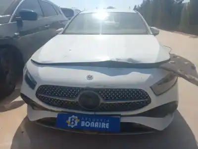 Veículo de Sucata MERCEDES-BENZ CLASE A BERLINA (BM 177)  do ano 2023 alimentado 