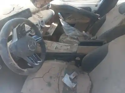 Veículo de Sucata mercedes-benz clase a berlina (bm 177) sedán do ano 2023 alimentado 