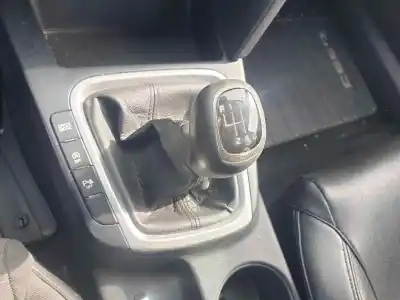 Veículo de Sucata kia ceed sportswagon hybrid do ano 2020 alimentado 