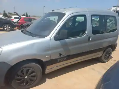 Veicolo di demolizione citroen berlingo combi dell'anno 2002 alimentato wjy