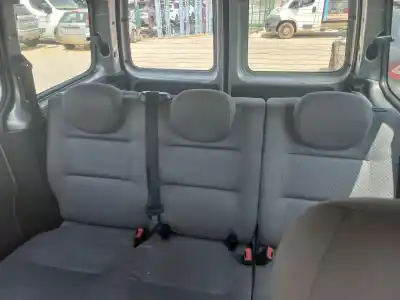 Veicolo di demolizione citroen berlingo combi dell'anno 2002 alimentato wjy
