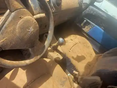 Veículo de Sucata peugeot 1007 dolce do ano 2006 alimentado 