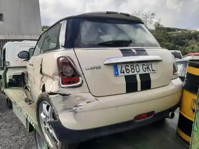 Здавання транспортного засобу mini mini (r56) cooper року 2009 потужний n12b16a