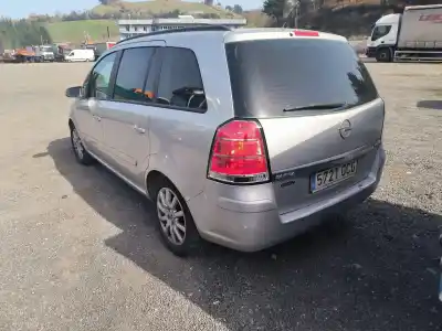 Veicolo di demolizione opel zafira b enjoy dell'anno 2008 alimentato z19dt