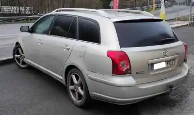 Veículo de Sucata toyota avensis (_t25_) 2.2 d-cat (adt251_) do ano 2006 alimentado 2adfhv