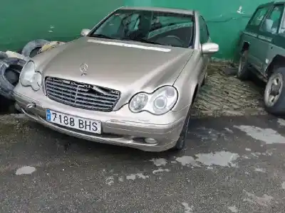 Veículo de Sucata MERCEDES-BENZ CLASE C (W203) BERLINA  do ano 2001 alimentado OM611962
