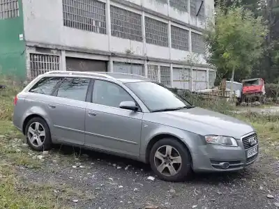 Veículo de Sucata audi a4 avant (8e) a4 avant 8e do ano 2005 alimentado 2.0 tdi (blb)