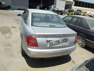 Здавання транспортного засобу audi a4 b5 (8d2) 1.8 t року 1998 потужний aeb