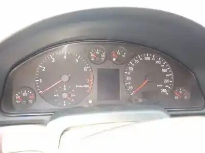 Здавання транспортного засобу audi a4 b5 (8d2) 1.8 t року 1998 потужний aeb