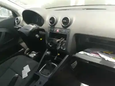 Scrapping Vehicle audi a3 (8p1) bkd of the year 2003 powered bkd