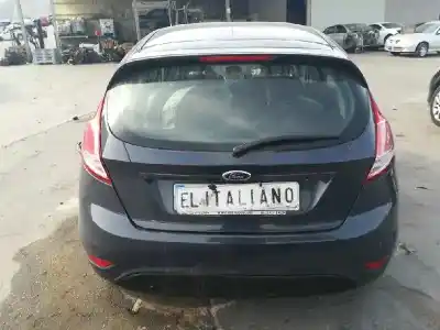 Здавання транспортного засобу ford fiesta (cnn) snjb року 2015 потужний snjb