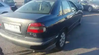Здавання транспортного засобу volvo s40 i (644) 1.9 di року 2000 потужний d4192t2