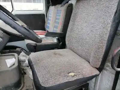 Verschrottungsfahrzeug renault   des jahres 1995 angetrieben 8140.47