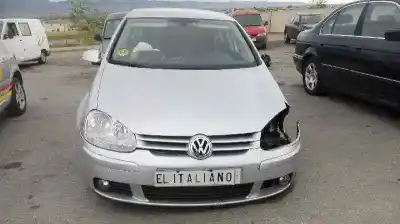 Veicolo di demolizione volkswagen golf v (1k1) (10.2003) bxe dell'anno 2007 alimentato bxe