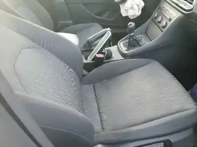 Scrapping Vehicle seat leon (5f1) clh of the year 2015 powered clh